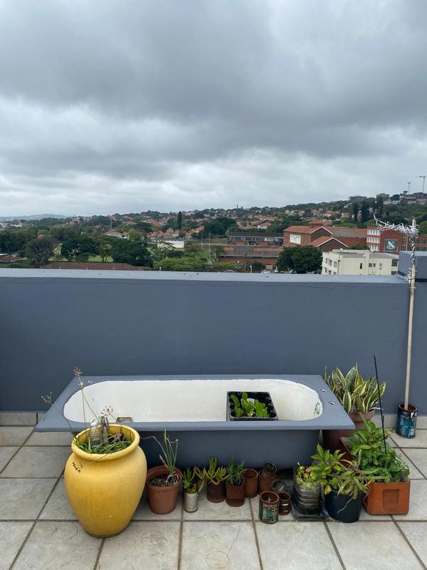 2 Bedroom Property for Sale in Berea Eastern Cape